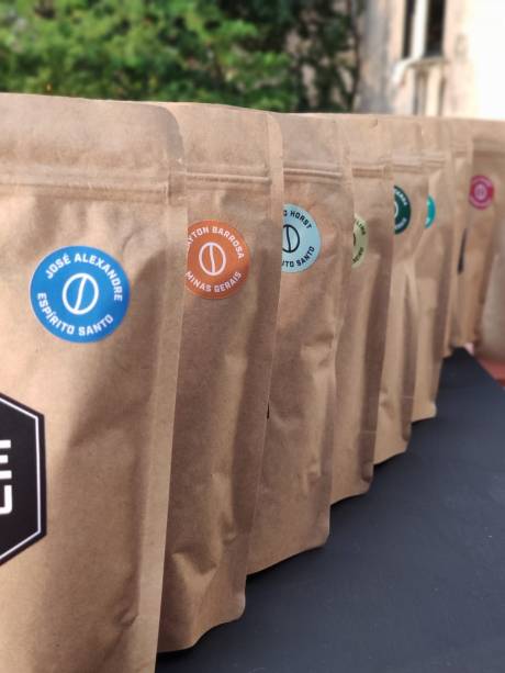 Café ao Leu: cafés são nomeados em homenagem aos produtores Café ao Leu: cafés são nomeados em homenagem aos produtores