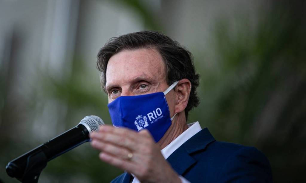 Coronavírus: Crivella ‘fecha’ ruas boêmias e reabre quadras nas praias