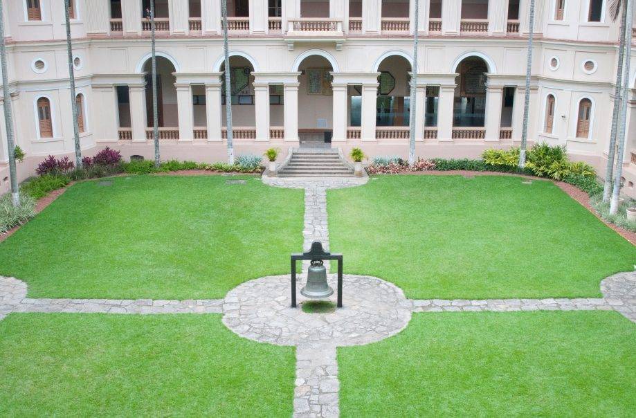 Coronavírus: Santo Inácio suspende aula presencial por suspeita de Covid