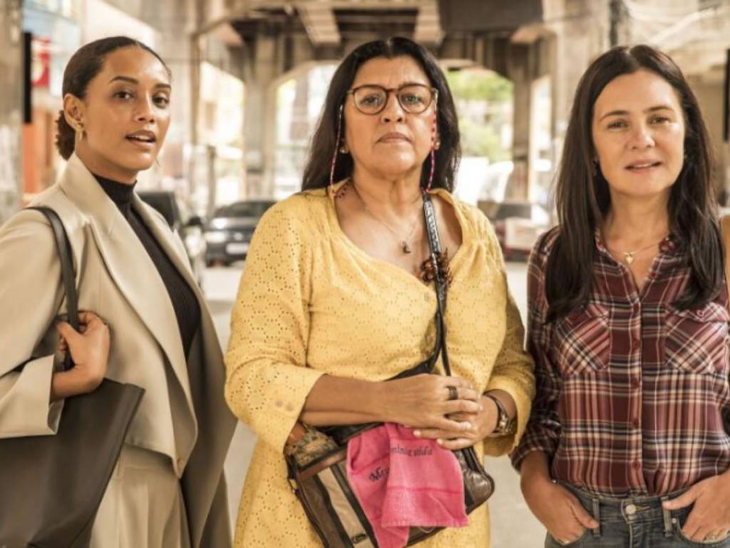 Novela Amor de Mãe só voltará ao ar em 2021