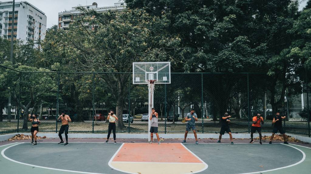 Volta dos treinos Quadra de basquete