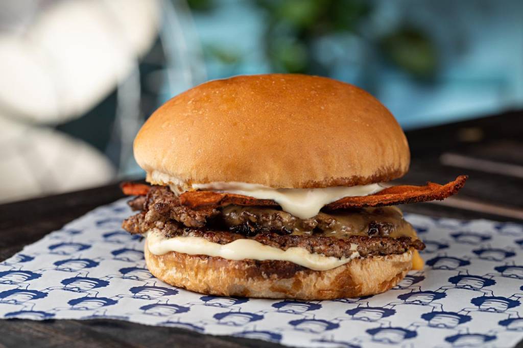 Botafogo ganha duas empreitadas dedicadas a hambúrgueres e carnes