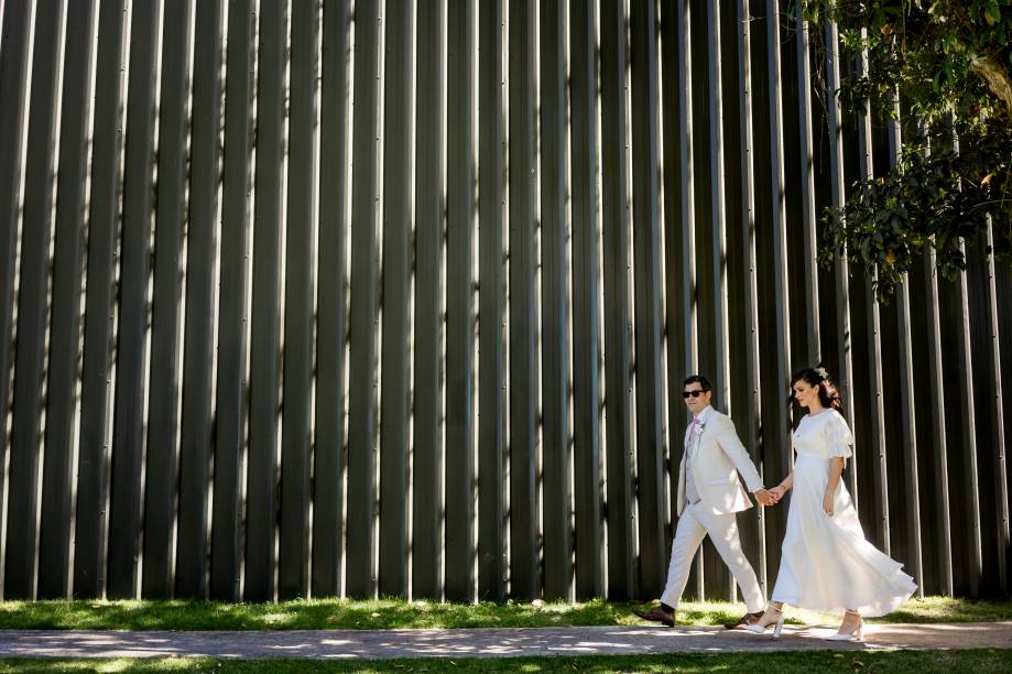 Juliano e Leticia, que já eram casados no civil, fizeram a celebração religiosa com a presença dos 4 filhos, sendo a caçulinha ainda na barriga. Juliano e Leticia, que já eram casados no civil, fizeram a celebração religiosa com a presença dos 4 filhos, sendo a caçulinha ainda na barriga.