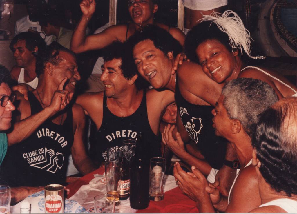 Sambando pelo Brasil