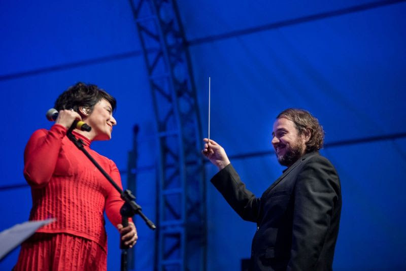 Fernanda Takai e Orquestra Ouro Preto Fernanda Takai e Orquestra Ouro Preto