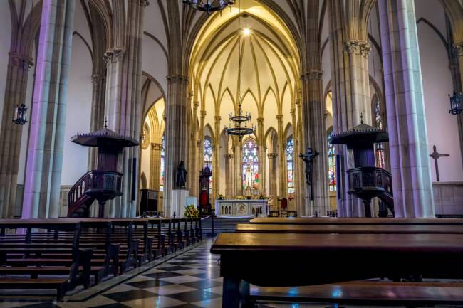 Petropolis Cathedral of Saint Peter of Alcantara Interior – Petropolis, Rio de Janeiro, Brasil Petropolis Cathedral of Saint Peter of Alcantara Interior – Petropolis, Rio de Janeiro, Brasil