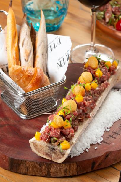 D'Heaven: steak tartare é uma das atrações