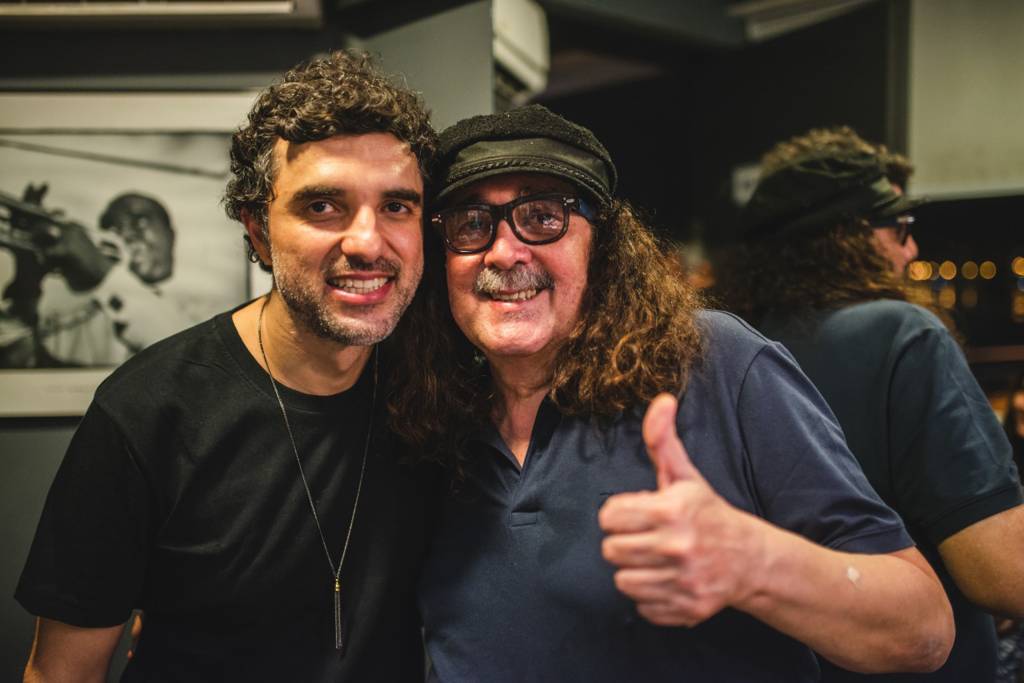 Davi Moraes rememora vida e obra do pai, Moraes Moreira, em websérie