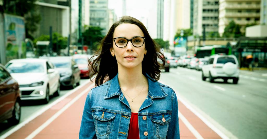 Débora Falabella: “Devemos admitir que nem sempre está tudo bem”