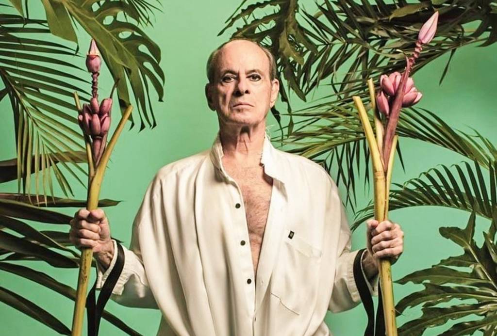 Ney Matogrosso se prepara para o retorno: “Palco exige fôlego”, afirma