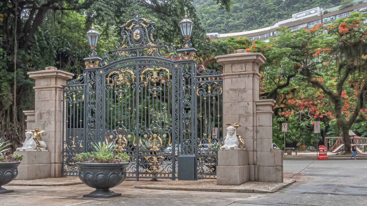 Portão do Parque Guinle reformado