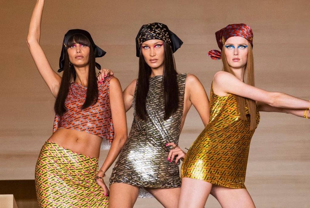 Lenços: O truque de styling do momento