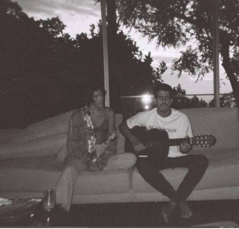 Ah, o amor: os detalhes da lua de mel de Enzo e Bruna Marquezine