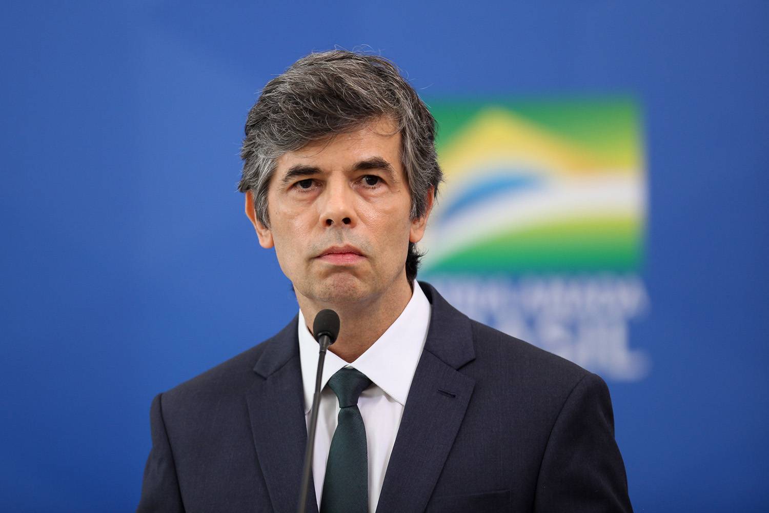 Neymar agora tem ex-ministro da saúde como vizinho no Portobello