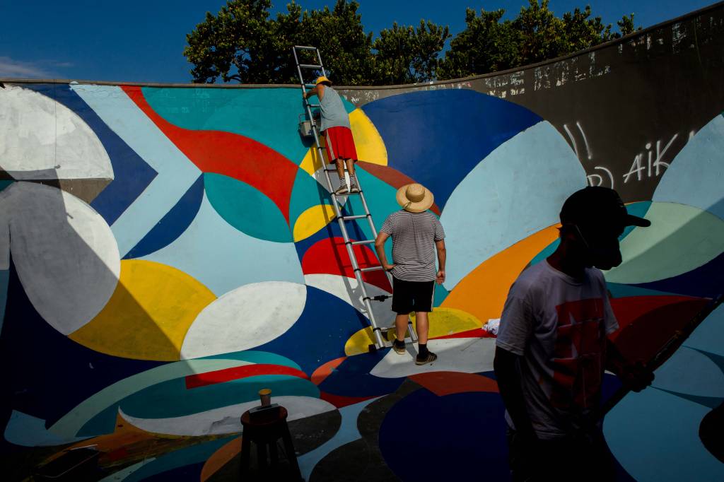 Pistas de skate do Arpoador estão virando obras de arte a céu aberto