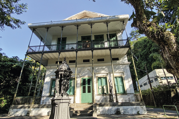 Reaberto, Museu Histórico da Cidade exibe suas preciosidades