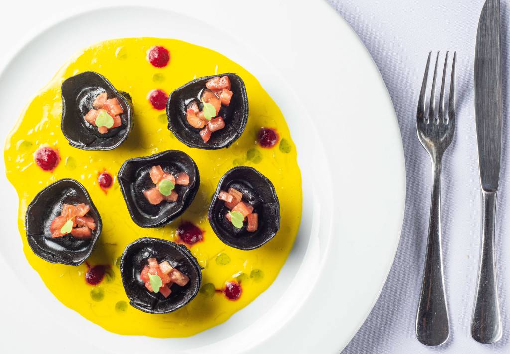 Dia das Mães: onde pedir delícias para o almoço em casa na data