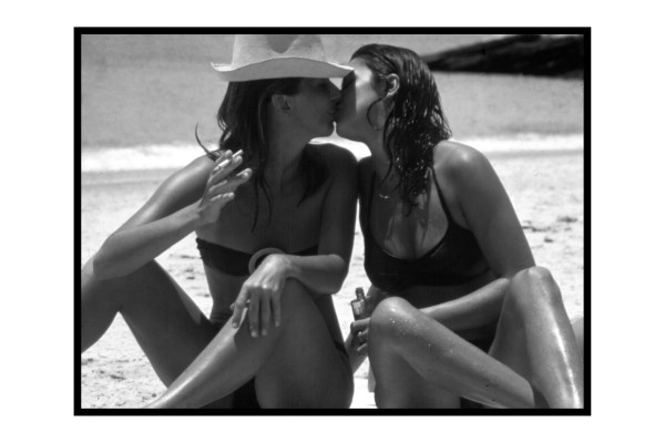 Leila Diniz, Betty Faria e um beijo histórico