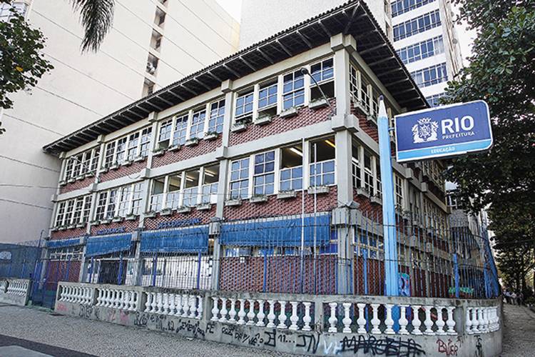 Protegida por lei: escola à beira-mar é ‘imexível’ e ‘inegociável’
