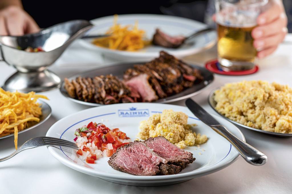 Braseiro de chef: as especialidades do Galeto Rainha, de Pedro de Artagão