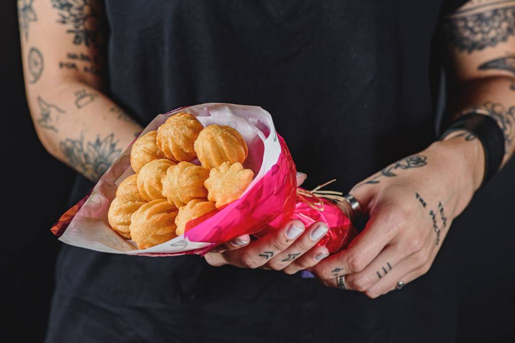 Seu Vidal _buquê de churros de pão de quejo – crédito Alex Woloch Seu Vidal: buquê de churros de pão de queijo