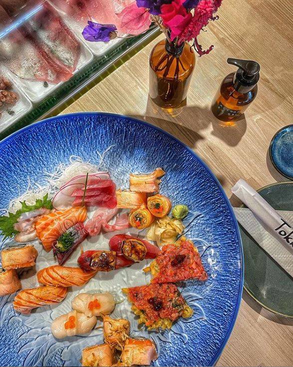 Novidades na Barra: a bartender Jéssica Sanchez assume restaurante japonês
