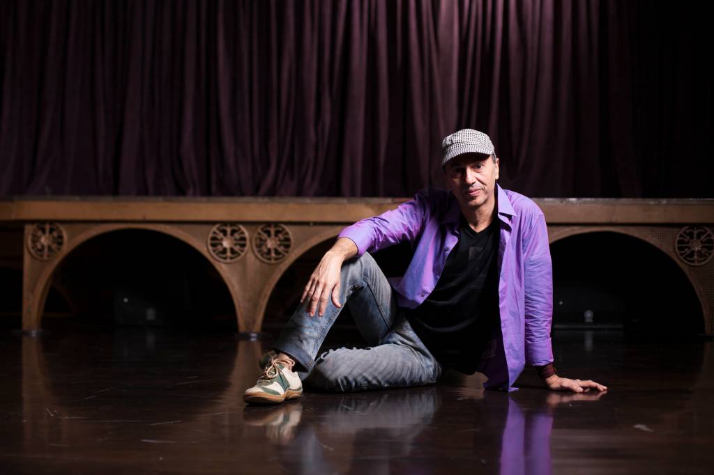 União Brasileira de Compositores faz arraiá on-line com Zeca Baleiro