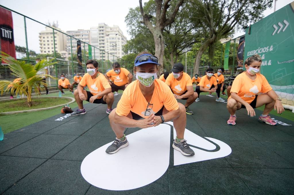 É tudo 0800: arena na Barra terá aulas de muay thai, dança, corrida e funcional