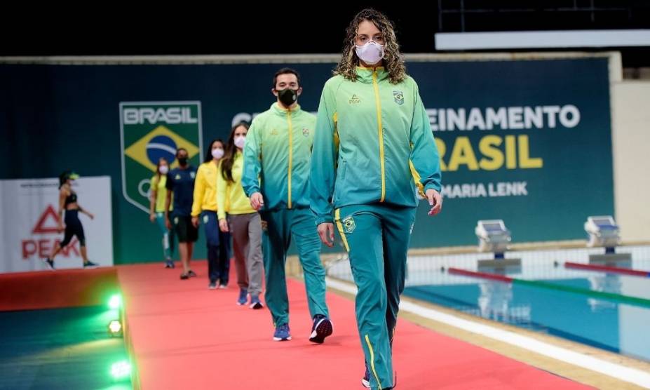 Uniformes do Time Brasil assinados pela patrocinadora Peak Sports Uniformes do Time Brasil assinados pela patrocinadora Peak Sports