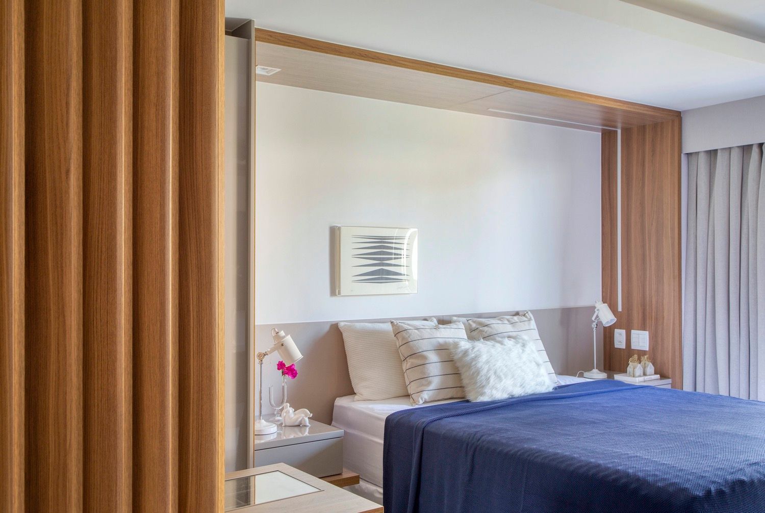 No Rio, apartamento com vista e decora&ccedil;&atilde;o atemporal.