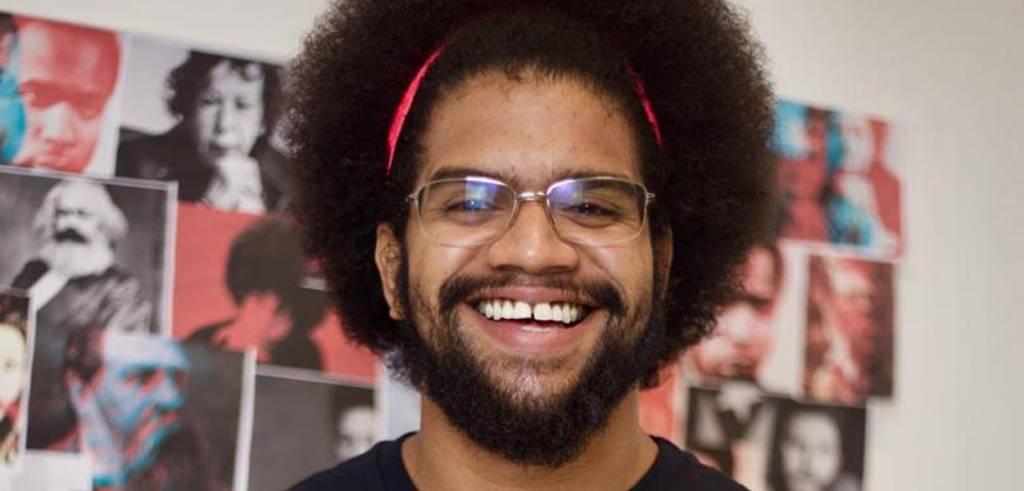 Twitter apaga post racista de Mario Frias por propagação de ódio