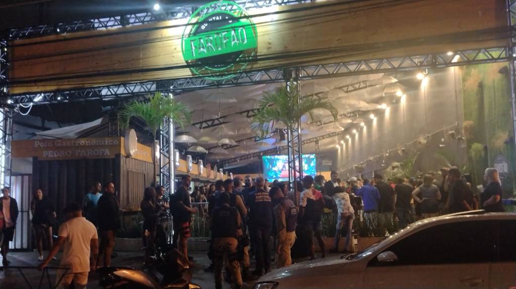 De novo: festa clandestina com 500 pessoas é interrompida na Zona Oeste