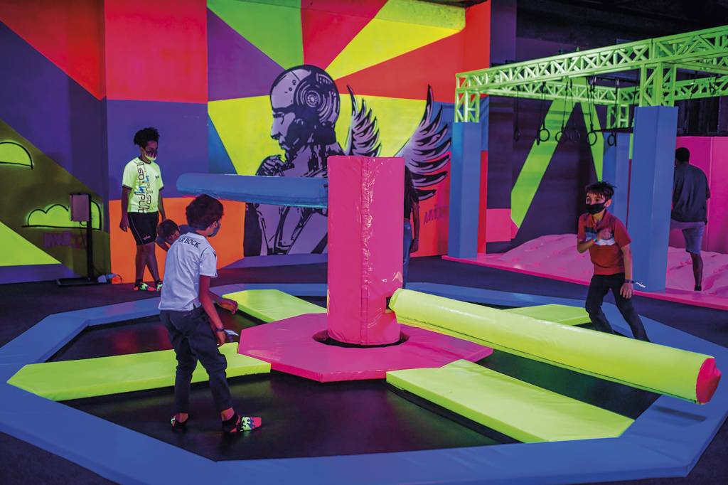 Parque de trampolim, patinação e mais novidades nos shoppings