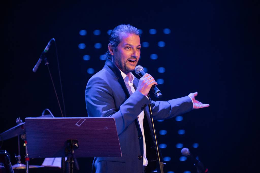 Atores soltam o gogó em temporada de shows no Teatro Casa Grande