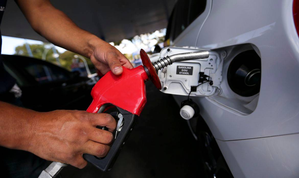 Após mais um aumento, gasolina registra o maior preço desde 2019 no Rio