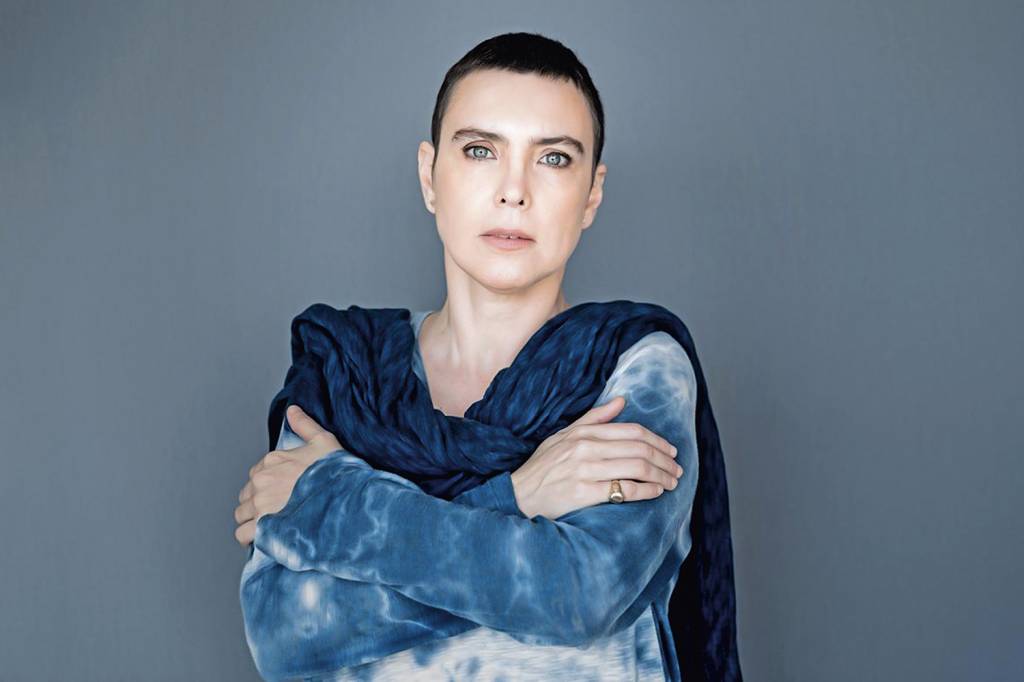 Adriana Calcanhotto faz show gratuito no projeto Parque de Ideias