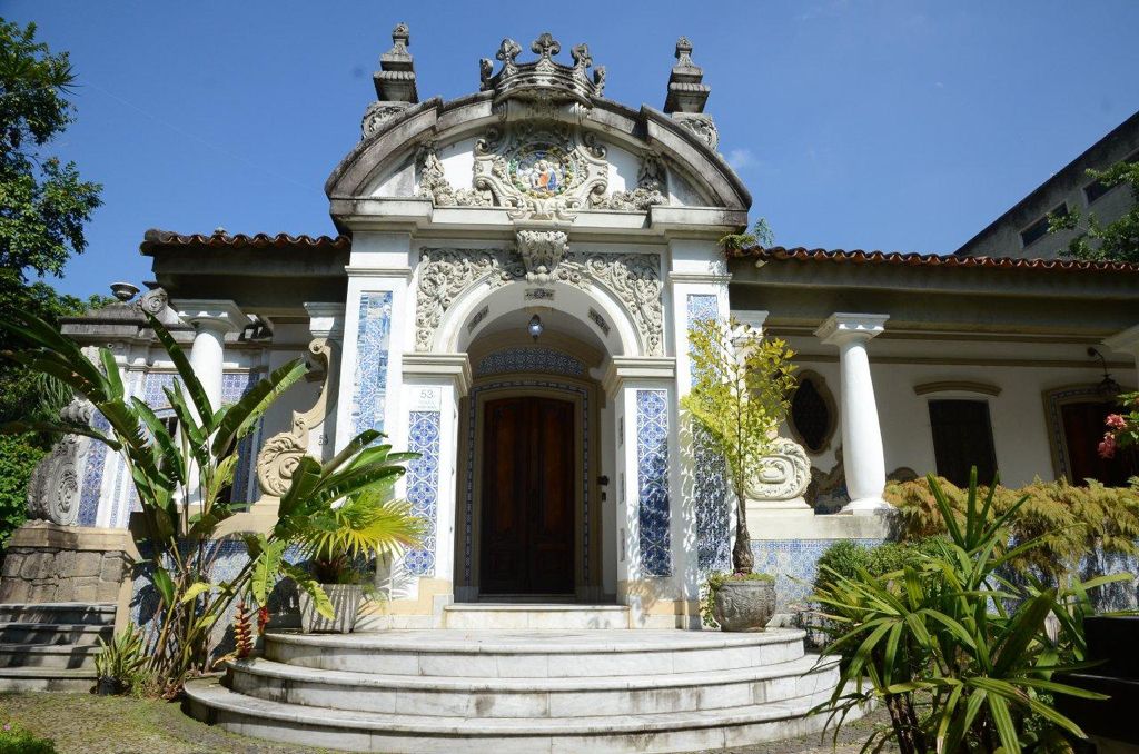 Fachada da Casa Zuzu Angel