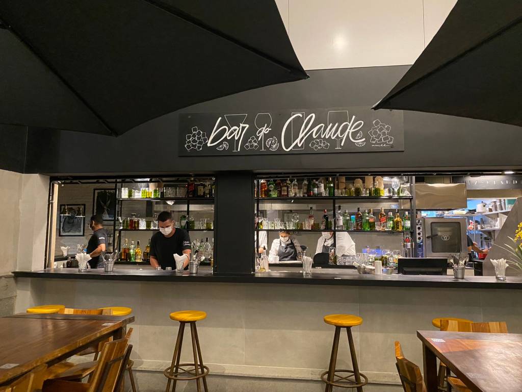 Bar do Claude: onde fica e o que provar no novo endereço do ‘Mestre do Sabor’