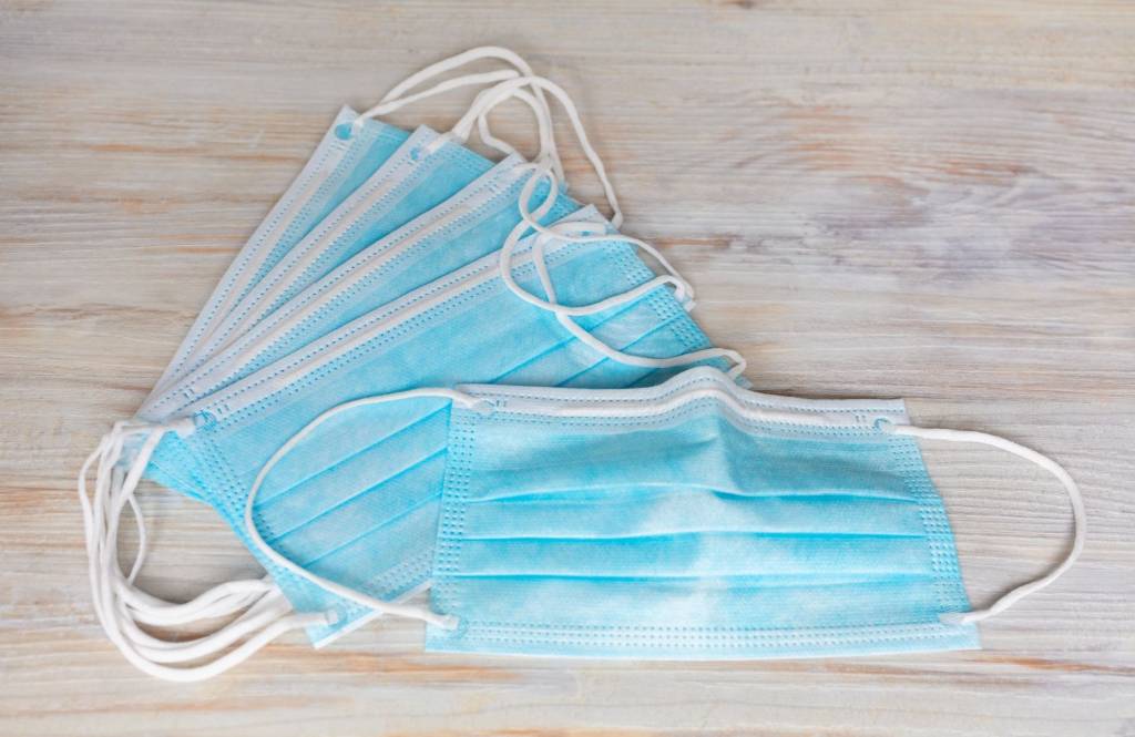 Prefeitura descarta retomar uso obrigatório de máscaras contra Covid