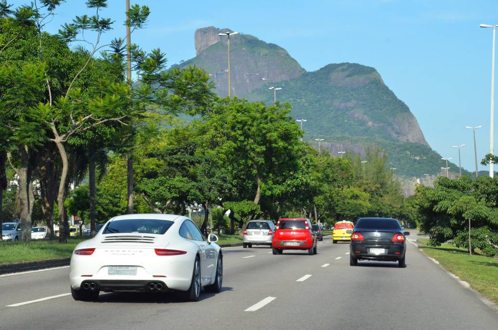 IPVA: vencimentos da terceira parcela começam na segunda (23)
