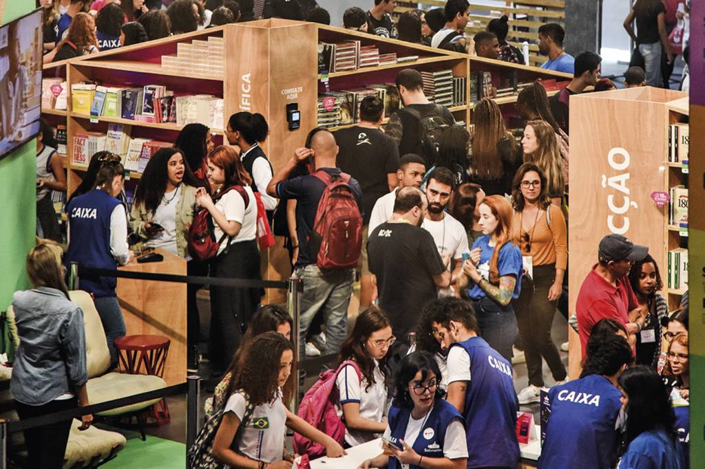 Bienal fantástica: edição pós-pandemia da feira de livros aposta na ficção
