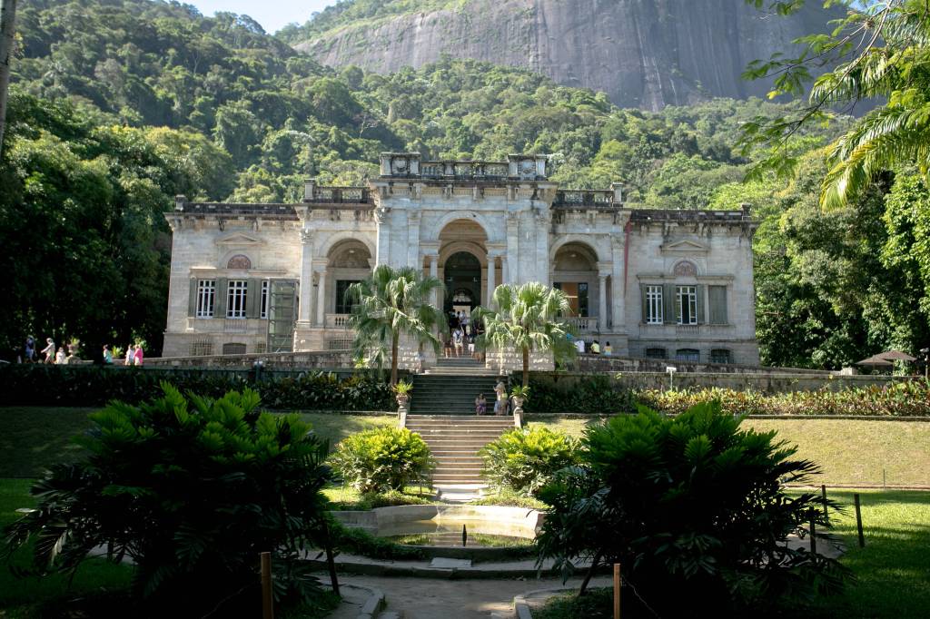 Escola de Artes Visuais do Parque Lage retoma aulas presenciais em janeiro