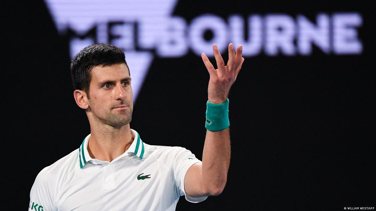 Foto do tenista Djokovic.