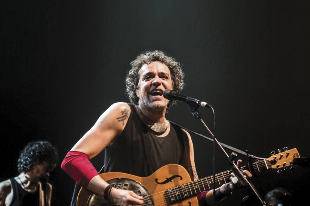 Foto-Divulgação-João-Couto.jpg Paulinho Moska