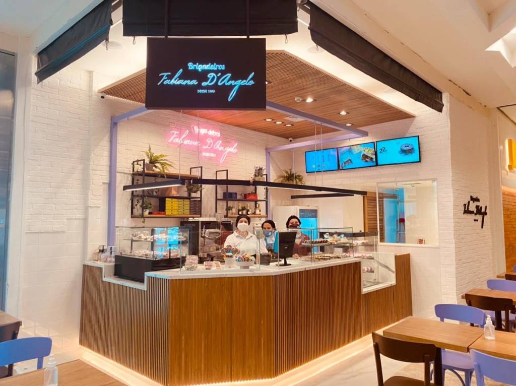 A festa do brigadeiro: confeiteira abre loja com mais de 25 variedades do doce na Barra