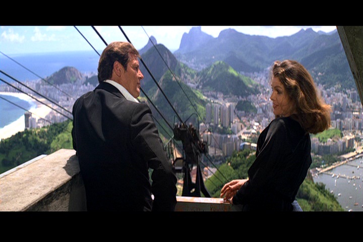 ensolarado-rio-de-janeiro Foto mostra cena de filme de James Bond no Pão de Açúcar