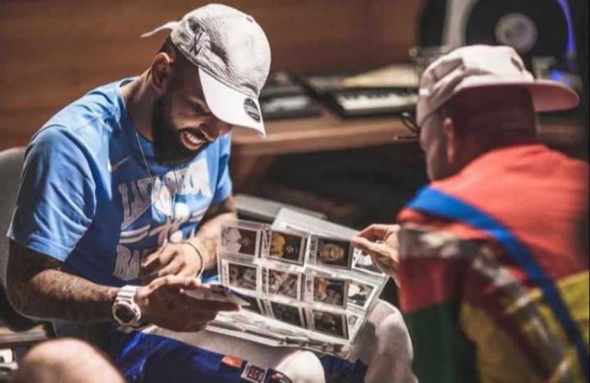 Dos campos para os palcos, Gabigol se dedica à carreira de rapper