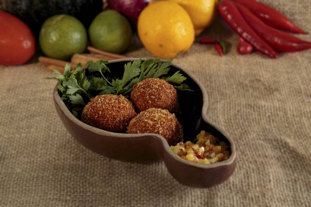 Santo Remédio: campeão em 2015, o bar vai de bolinho de abóbora com carne seca e requeijão do Norte Santo Remédio: campeão em 2015, o bar vai de bolinho de abóbora com carne seca e requeijão do Norte