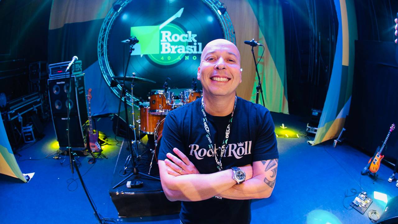 Foto mostra produtor Peck Mecenas
