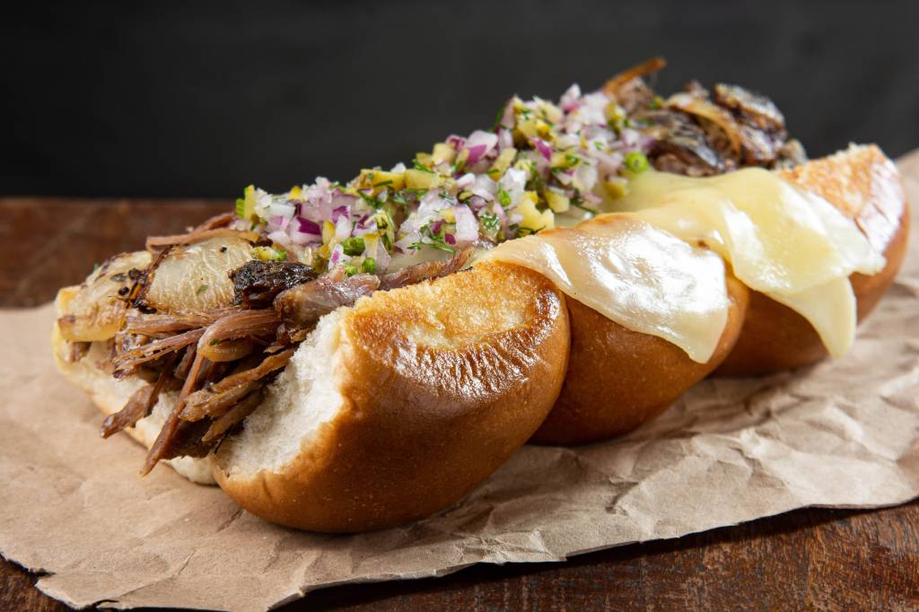 Costela pra que te quero: de boi ou porco, ela vira petiscos desejados